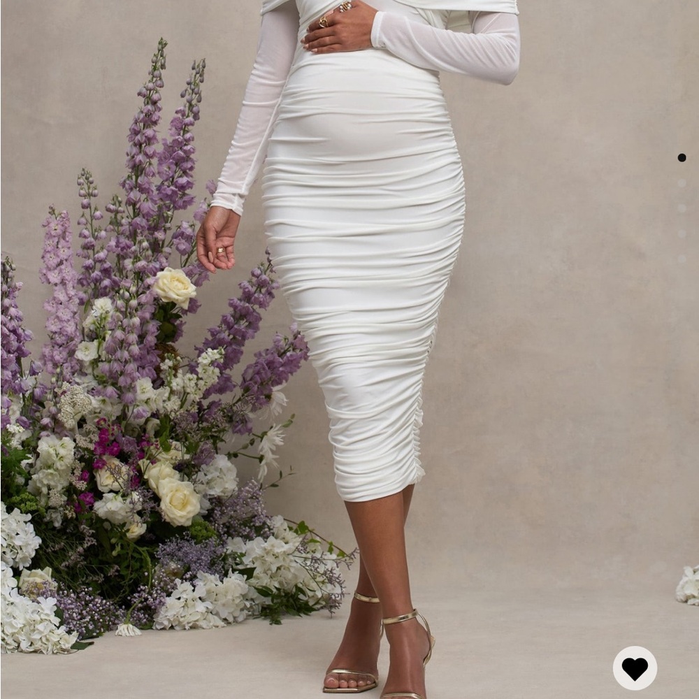 Elegant White Ruched Skirt maternity dress